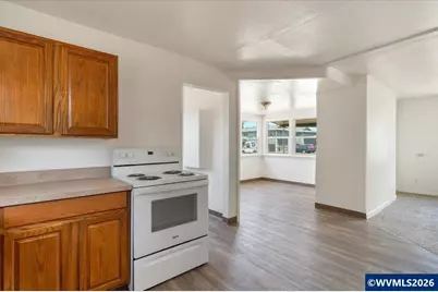 858 Plymouth Dr NE, Keizer, OR 97303 - Photo 13