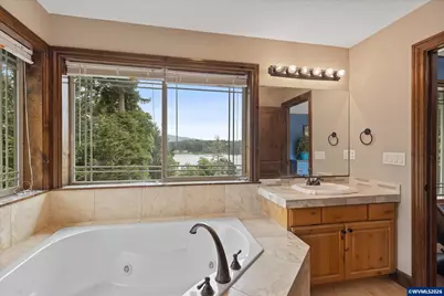 1280 NE Regatta St, Lincoln City, OR 97367 - Photo 25