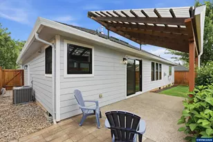 6469 Robin Hood St SE, Salem, OR 97306 - Photo 31