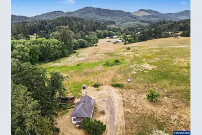 7860 NW Oak Creek Dr, Corvallis, OR 97330 - Photo 31