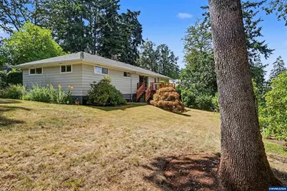 315 Edgewood Dr, Silverton, OR 97381 - Photo 41
