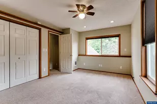 928 Birch Ave, Cottage Grove, OR 97424 - Photo 31