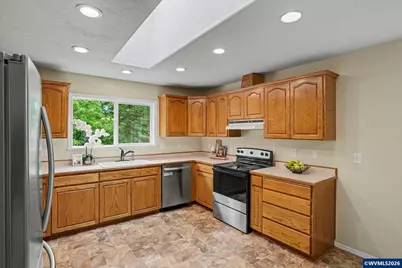 1759 Sunburst Ter NW, Salem, OR 97304 - Photo 15