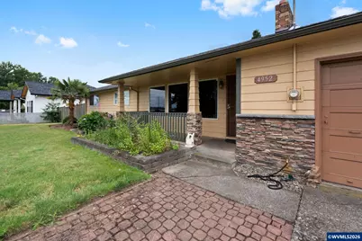 4952 Sunnyview Rd NE, Salem, OR 97305 - Photo 3