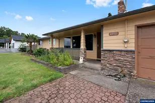 4952 Sunnyview Rd NE, Salem, OR 97305 - Photo 3