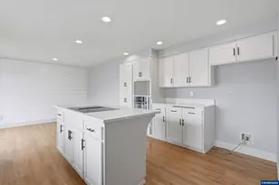 2069 Flag Stone Ct N, Keizer, OR 97303 - Photo 15