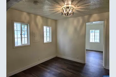 4490 Center St NE, Salem, OR 97301 - Photo 13
