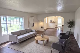 4490 Center St NE, Salem, OR 97301 - Photo 3