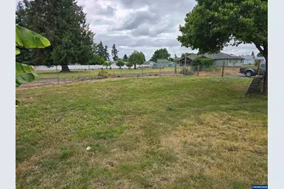 4490 Center St NE, Salem, OR 97301 - Photo 31
