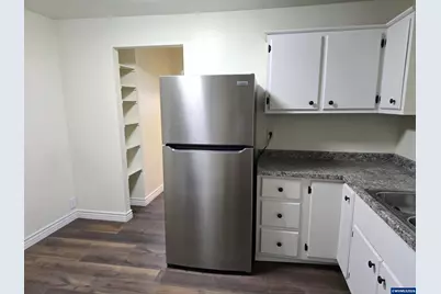 4490 Center St NE, Salem, OR 97301 - Photo 11