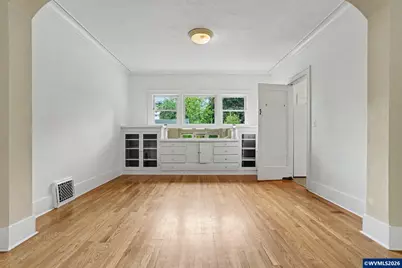749 Liberty St SE, Salem, OR 97301 - Photo 11