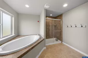 2862 Lucia Ct NW, Albany, OR 97321 - Photo 27
