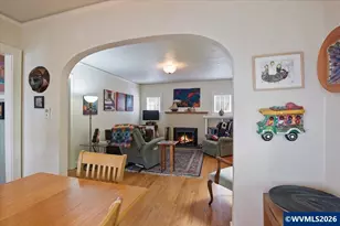 1820 19th St NE, Salem, OR 97301 - Photo 9