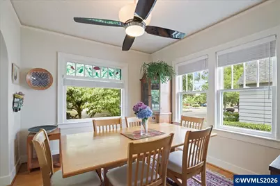 1820 19th St NE, Salem, OR 97301 - Photo 11