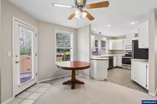 1472 Westbrook Dr NW, Salem, OR 97304 - Photo 11