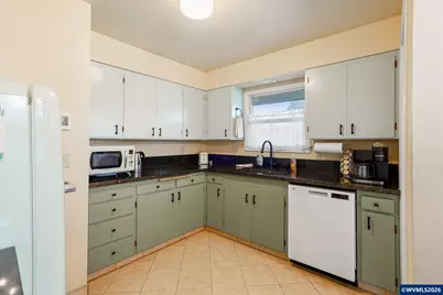 1123 17th (-1133) St SE, Salem, OR 97302 - Photo 13