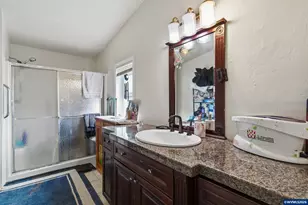 1699 N Terry St, Eugene, OR 97402 - Photo 7