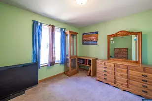 39042 Mt Hope Dr, Lebanon, OR 97355 - Photo 21