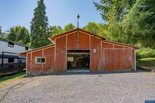 42793 Upper Berlin Rd, Lebanon, OR 97355 - Photo 7