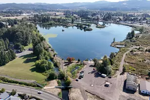 2432 Robbins Way, Lebanon, OR 97355 - Photo 5