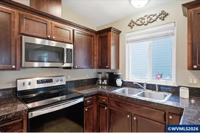 2702 Oak Ridge St NW, Albany, OR 97321 - Photo 19