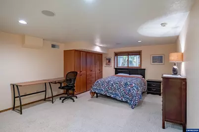391 McNary Heights Dr N, Keizer, OR 97303 - Photo 31