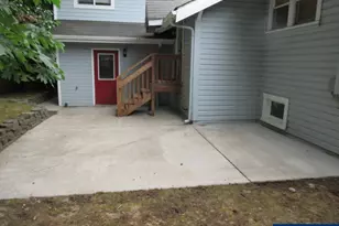 380 Owens (&amp 1102 Fairmount) St S, Salem, OR 97302 - Photo 21