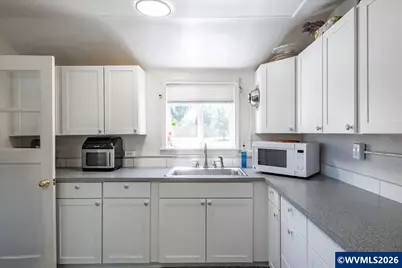 533 Main St W, Monmouth, OR 97361 - Photo 11