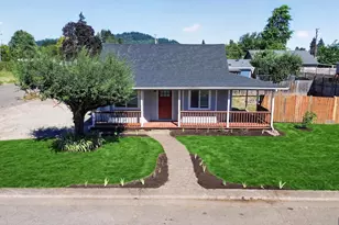 2411 S 6th St, Lebanon, OR 97355 - Photo 3