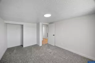 2411 S 6th St, Lebanon, OR 97355 - Photo 27