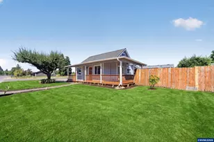 2411 S 6th St, Lebanon, OR 97355 - Photo 5