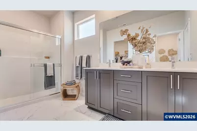 2625 Landau St SE, Salem, OR 97306 - Photo 11
