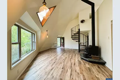 12770 Maxfield Creek Rd, Monmouth, OR 97361 - Photo 9