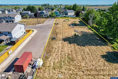 700-790 Monarch Wy, Harrisburg, OR 97446 - Photo 11