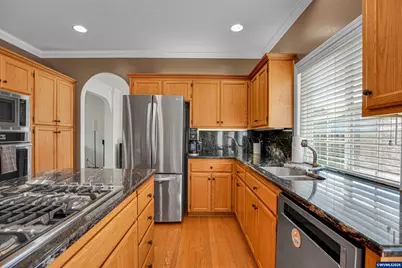 1116 NE Glazemeadow St, Keizer, OR 97303 - Photo 7