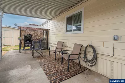 4374 Hazelgreen Rd NE, Salem, OR 97305 - Photo 5