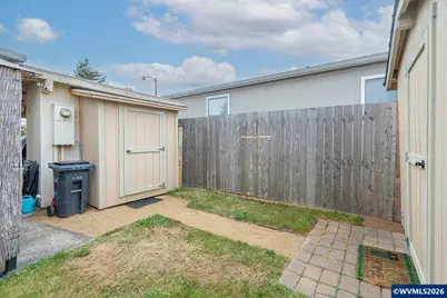 4374 Hazelgreen Rd NE, Salem, OR 97305 - Photo 23