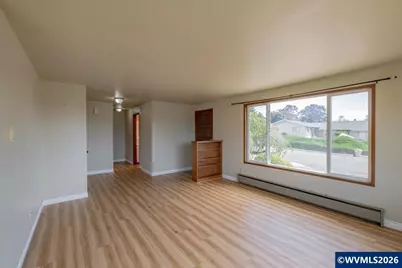 157 NE Fern Ct, Dallas, OR 97338 - Photo 17