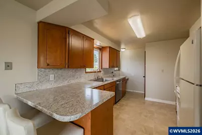 157 NE Fern Ct, Dallas, OR 97338 - Photo 19