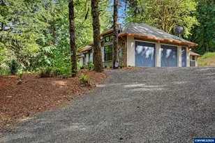41205 SW Pumpkinseed Rd, Willamina, OR 97396 - Photo 3