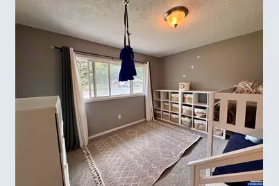 356 NE 10th Av, Canby, OR 97013 - Photo 17
