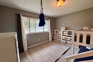 356 NE 10th Ave, Canby, OR 97013 - Photo 17