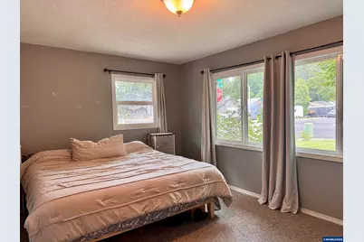 356 NE 10th Av, Canby, OR 97013 - Photo 17