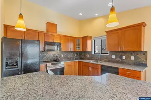 5648 Koda St SE, Salem, OR 97306 - Photo 11