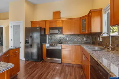 5648 Koda St SE, Salem, OR 97306 - Photo 9