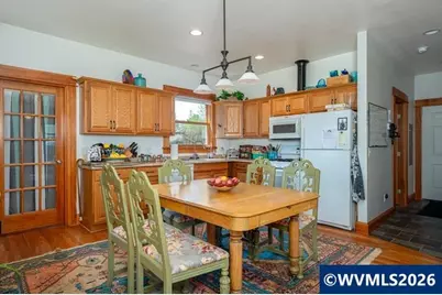 717 N 3rd Av, Stayton, OR 97383 - Photo 21