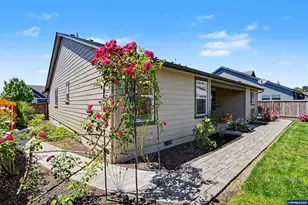 1175 S 8th St, Independence, OR 97351 - Photo 35