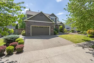 1902 NE Lucy Belle St, McMinnville, OR 97128 - Photo 3