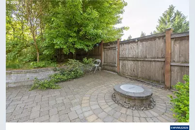 1902 NE Lucy Belle St, McMinnville, OR 97128 - Photo 25
