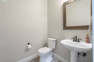 1902 NE Lucy Belle St, McMinnville, OR 97128 - Photo 15